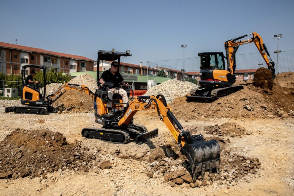 Everything You Need to Know About Hiring Excavators